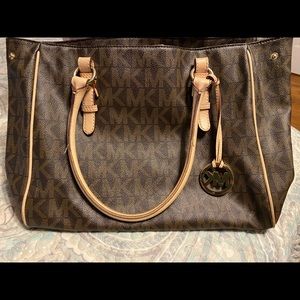 Michael Kors Satchel Tote